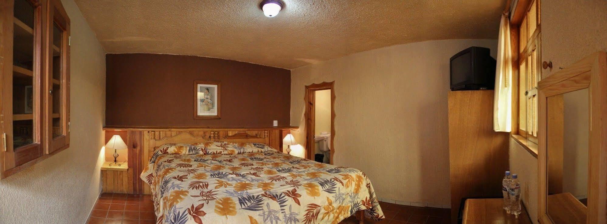 Hotel Plaza Mazamitla Zewnętrze zdjęcie
