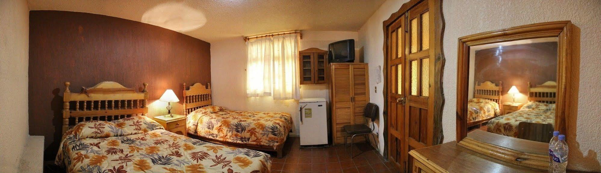 Hotel Plaza Mazamitla Zewnętrze zdjęcie